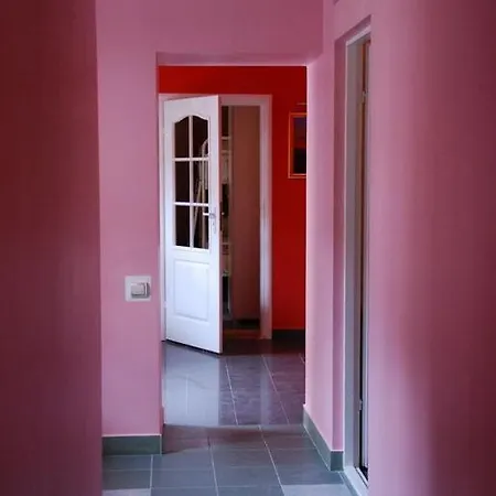 Cherry Hostal Leópolis