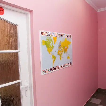 Hostel Cherry *